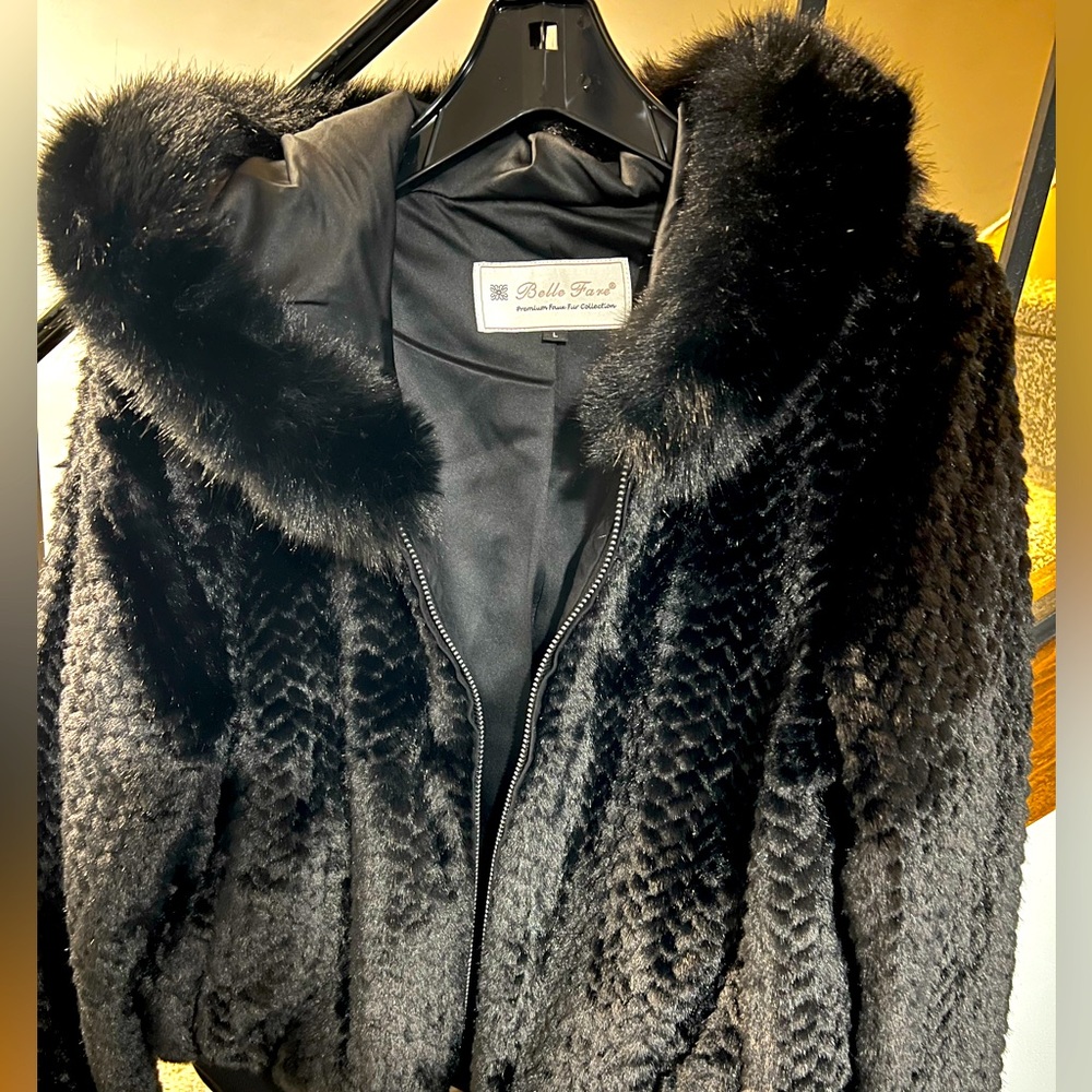 Lovely soft fake fur coat in black with hood